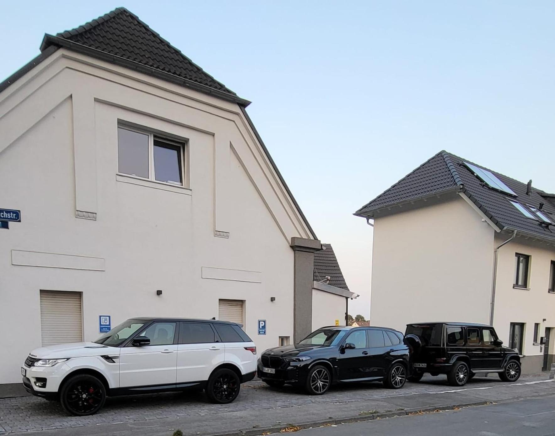 Ny-Golden Apartments-Dortmund Airport Exterior photo